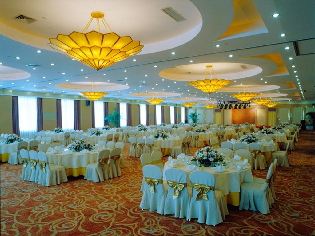 Beijing Spring Hotel Buitenkant foto