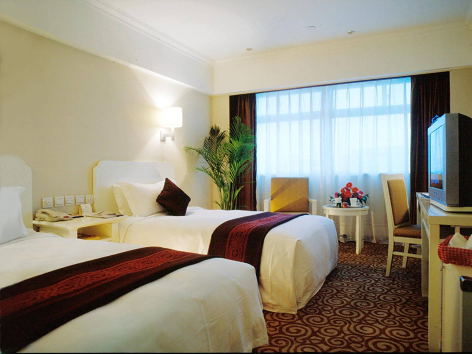 Beijing Spring Hotel Buitenkant foto